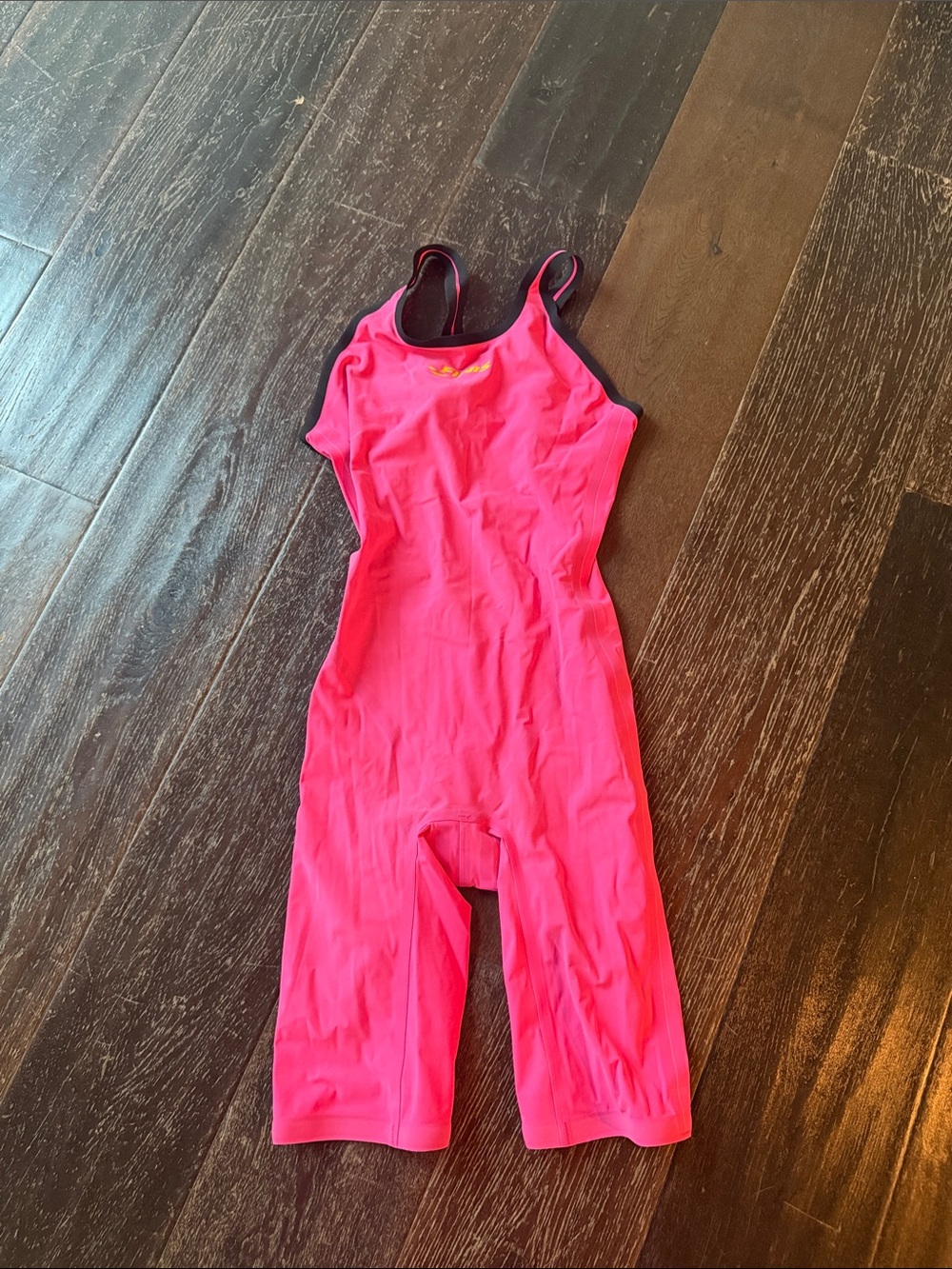 Finis tech suit